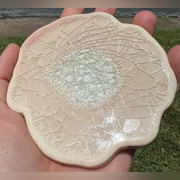 Set of 2 Crackled Glass Coasters - Picture 2 of 9